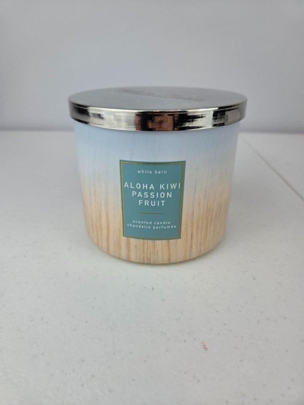 White Barn Aloha Kiwi Passionfruit 3-Wick Candle 14.5 oz NEW